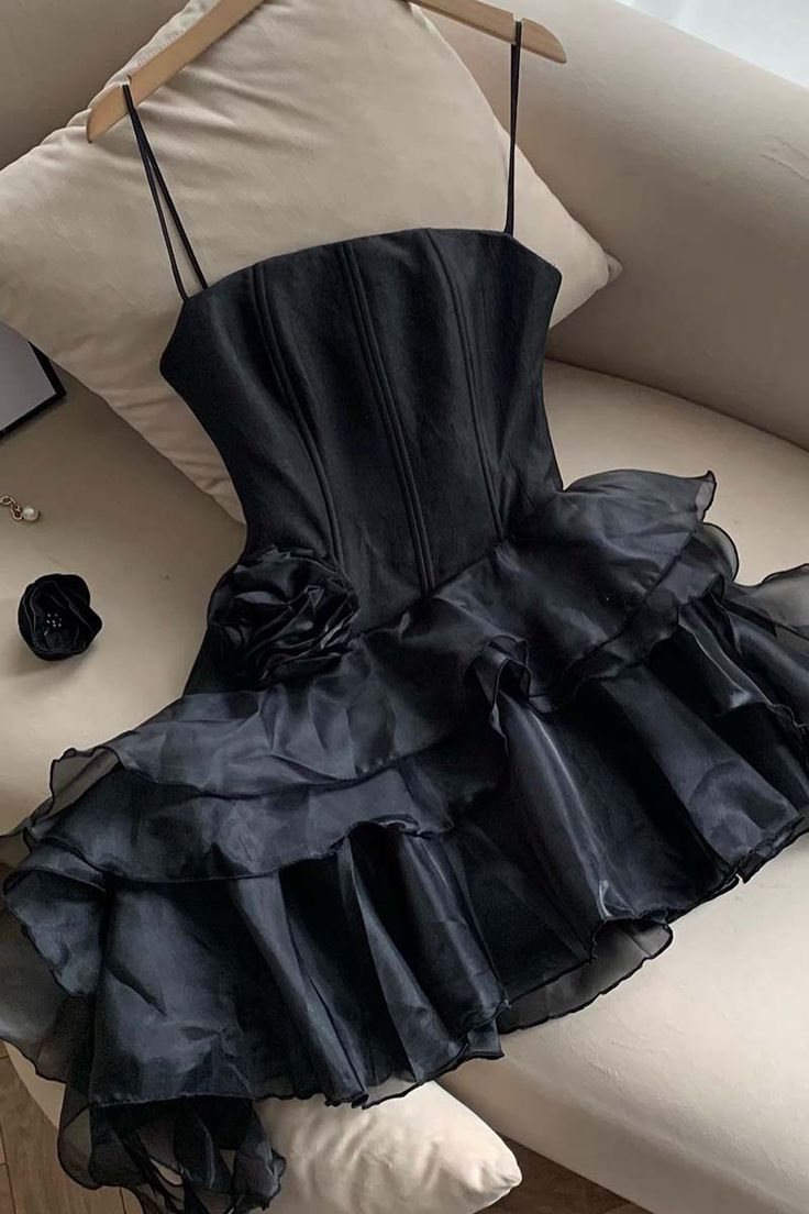 Charming Pink Spaghetti Straps Tulle Satin A-Line Mini Homecoming Dress Short Party Dress