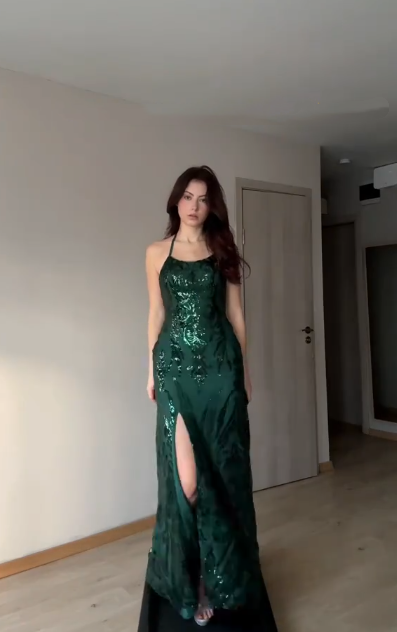 Unique Halter Green Satin Sequin Slit Mermaid Evening Dress Long Prom Gown