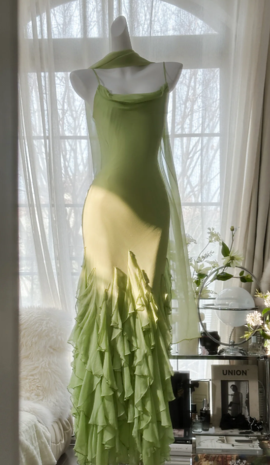 Beautiful Green Spaghetti Straps Chiffon Ruffles Mermaid Long Party Dress Birthday Prom Dresses