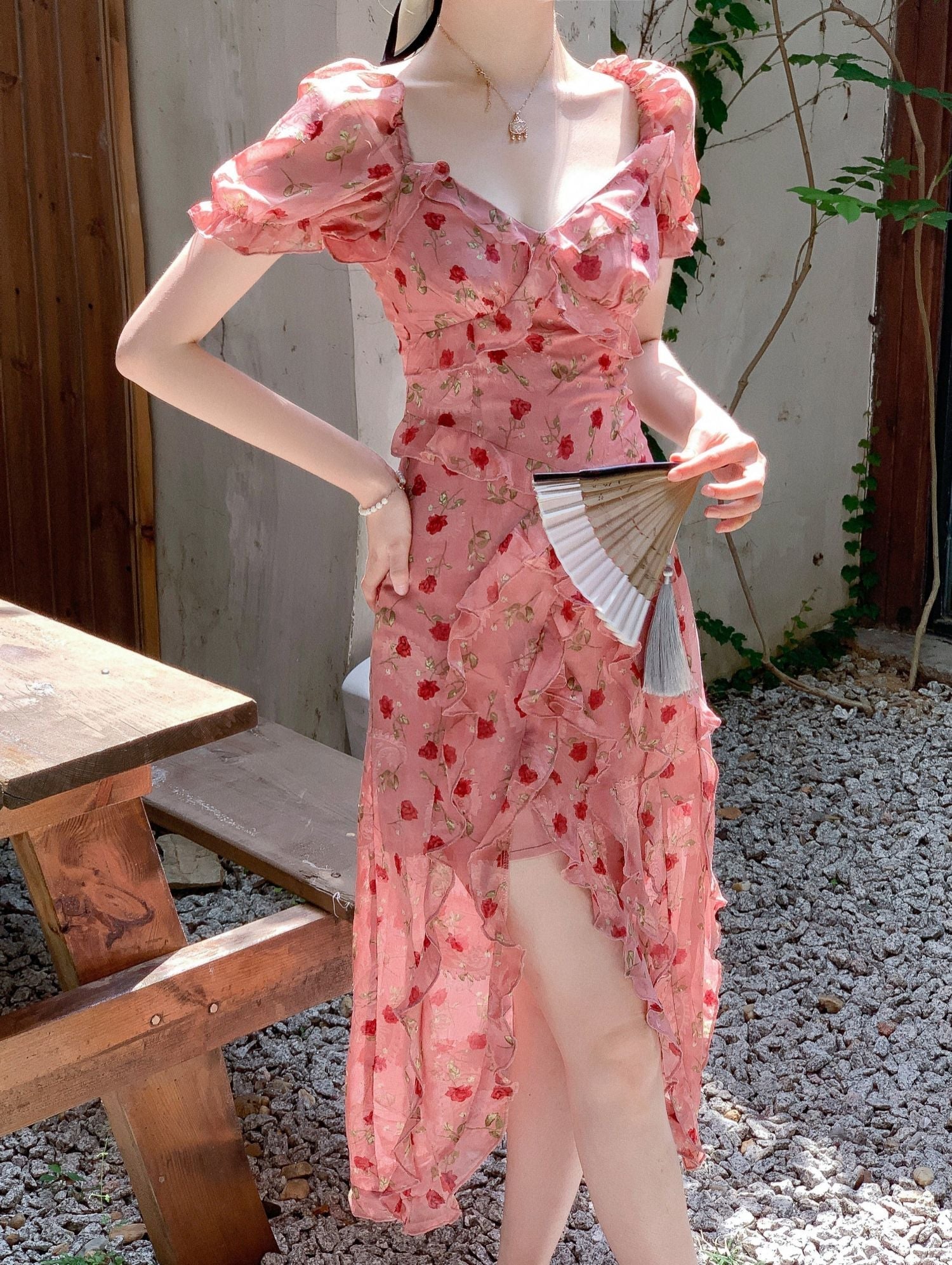 Cute Sheath V Neckline Ruffled Pink Chiffon Floral Beach Dress Women's Vacation Dresses