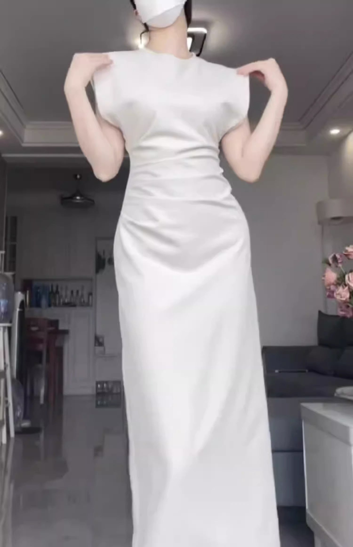 Retro Mermaid Satin White Prom Dresses Birthday Outfits With Ruffle