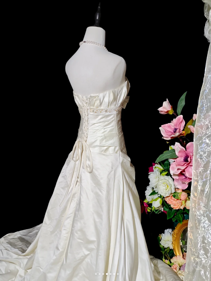 Charming Strapless Ivory Beaded Satin Pleated Mermaid Long Evening Dress Formal Birthday Prom Gowns