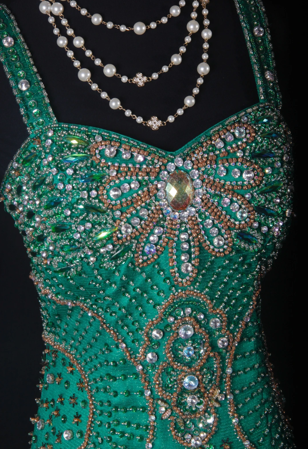 Vintage Spaghetti Straps Green Satin Tulle Beaded Party Dress Mermaid Long 21st Birthday Outfits