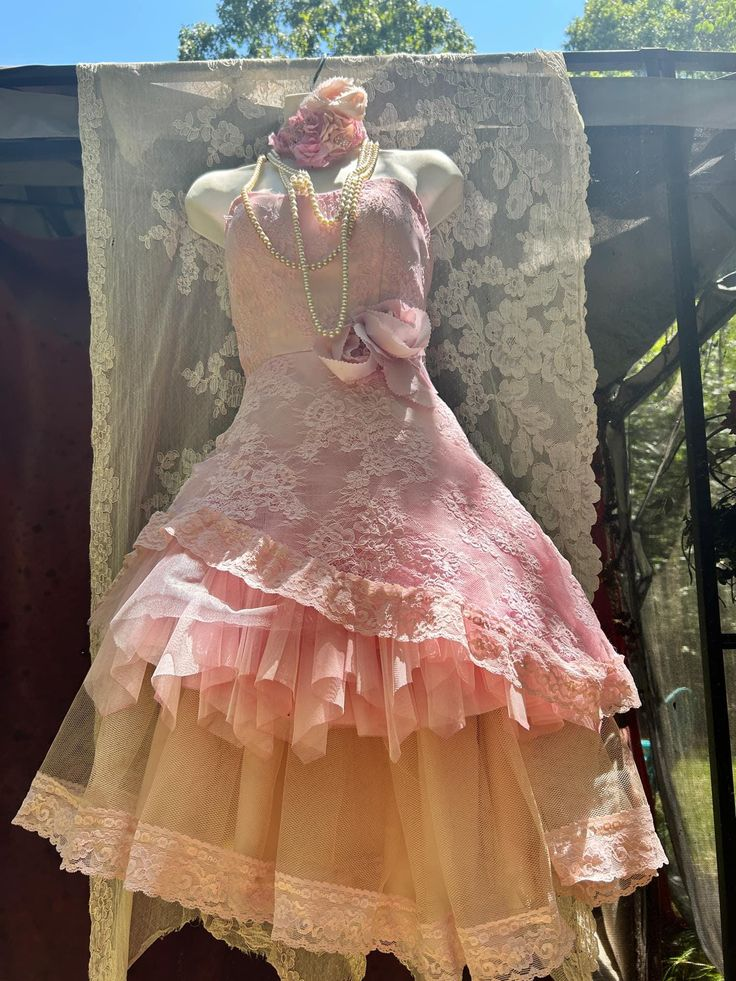 Elegant Strapless Tulle Lace Pink Short Prom Dress Formal Graduation Homecoming Dress