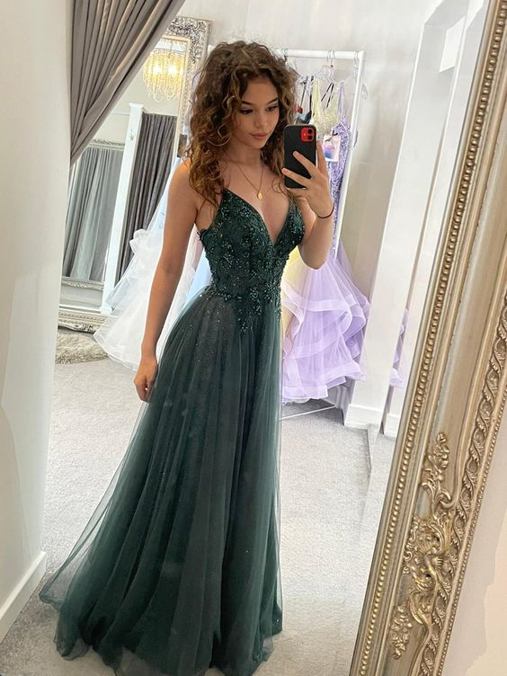 Green A-line V Neck Prom Dress Formal Gown