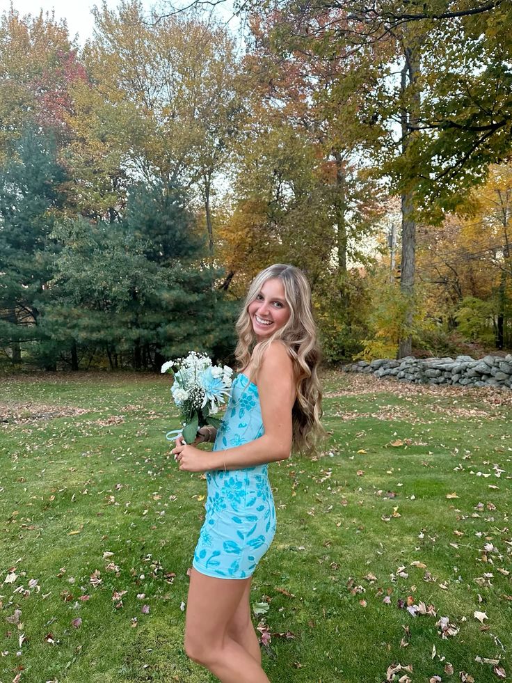 Light Blue Floral Embroidered Strapless Short Homecoming Dress - Teenage Prom Party Gown with Elegant Satin Fabric