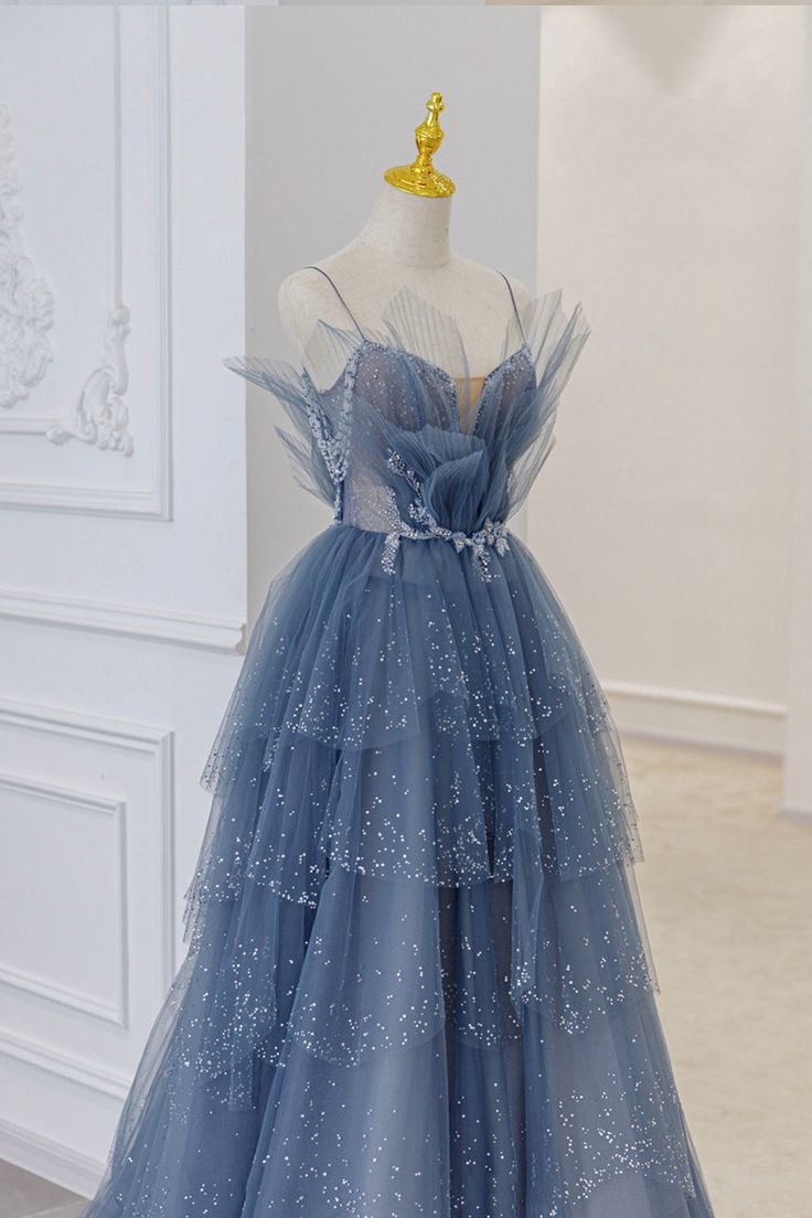 Luxury A line Spaghetti Straps Grey Blue Floor Length Prom Dresses