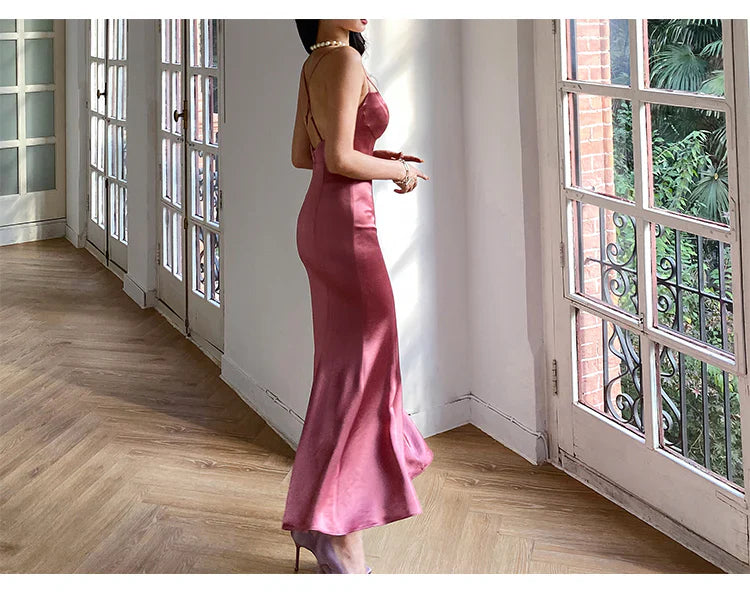 Vintage Red Brown Mermaid Deep V Halter Backless Satin Long Prom Dress Evening Dress