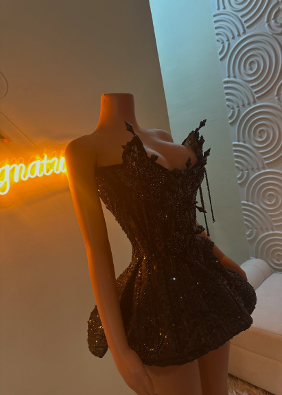 Gorgeous Black Sleeveless Spiked Sequined Tassel Chain A-line 17th Birthday Homecoming Dress