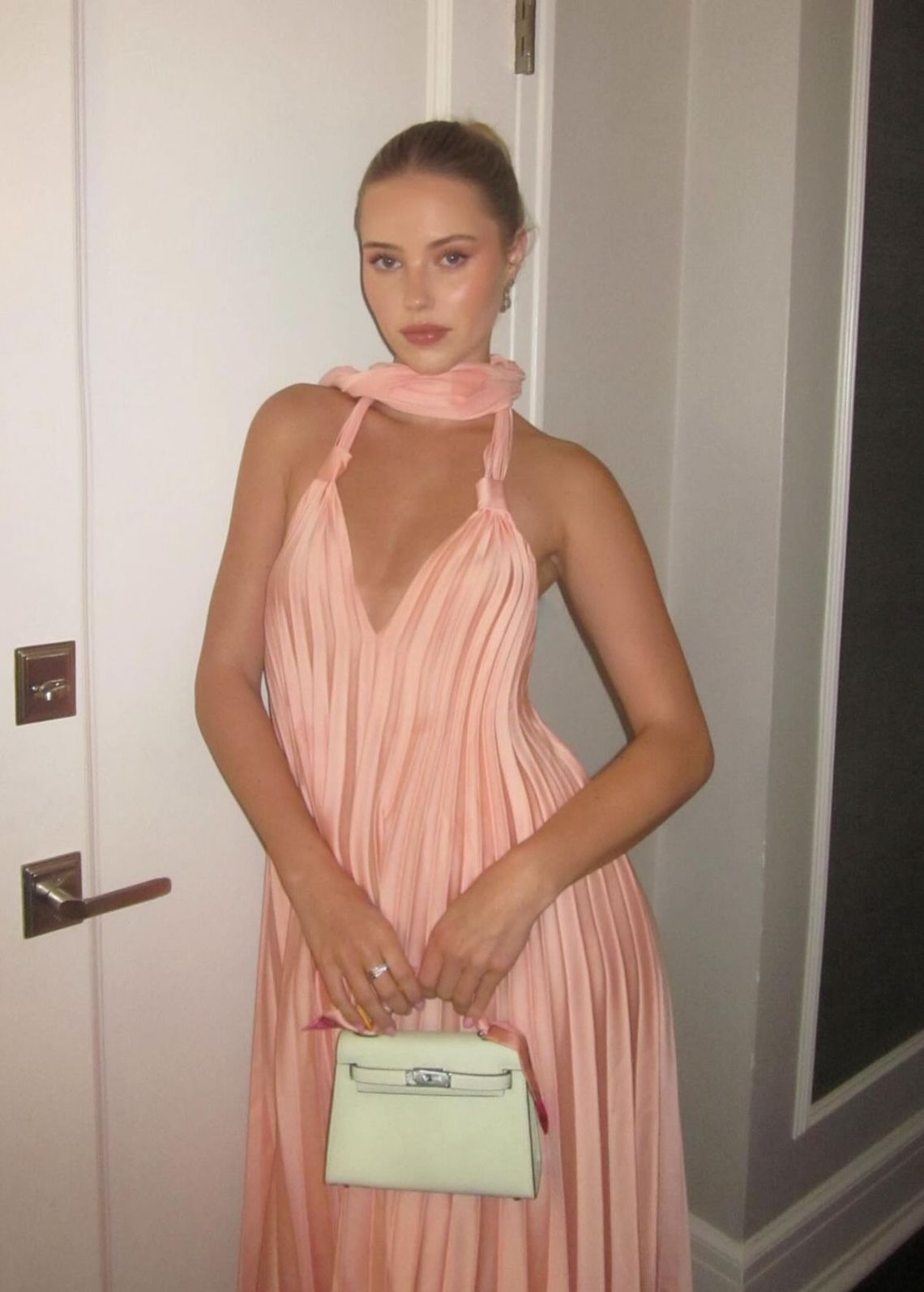 Elegant Pink A-line V-neck Pleated Satin Long Prom Dress Evening Dress