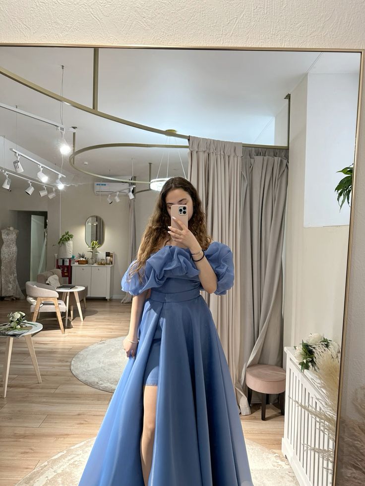 Beautiful Hazy Blue A-line Ruffled Puff Sleeve Off-shoulder Slit Organza Long Prom Dress Evening Dress
