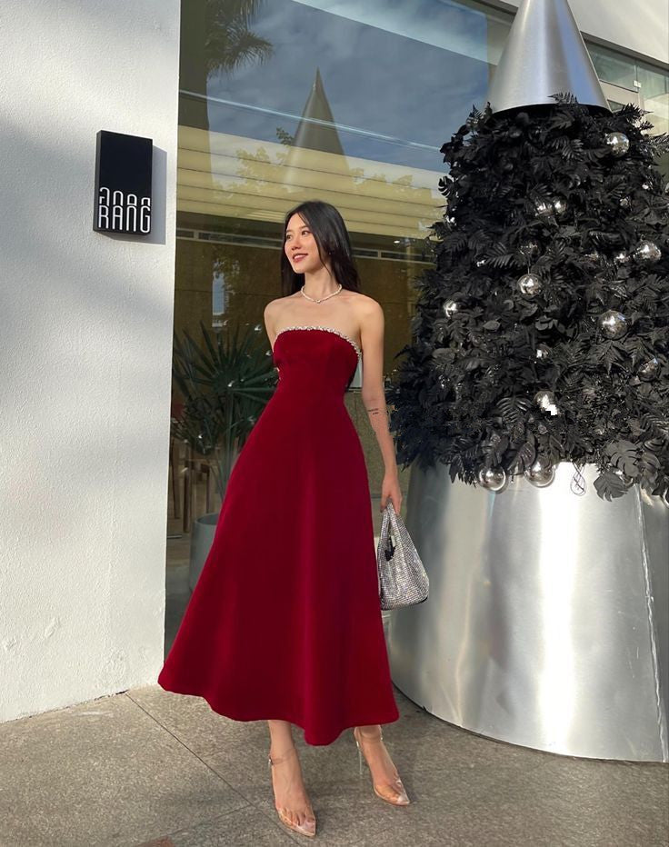 Sexy A Line Strapless Burgundy Evening Dress Prom Dresses Birthday Outfits
