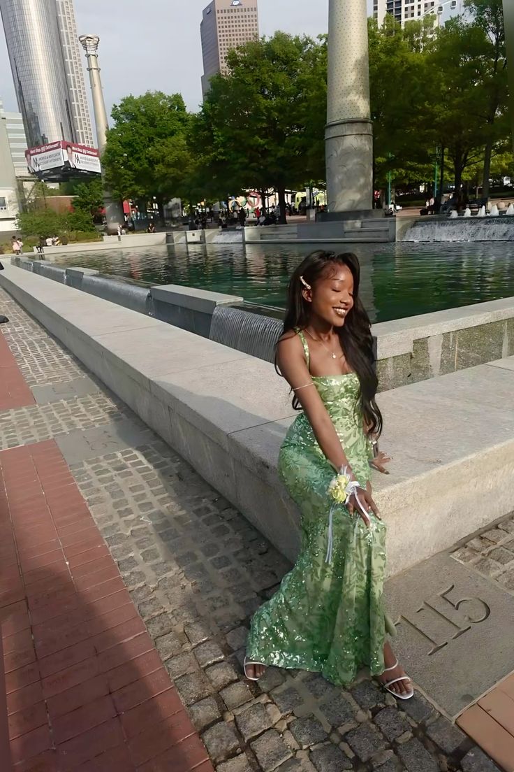 Elegant Light Green Mermaid Square Sequined Long Prom Dress Evening Dress