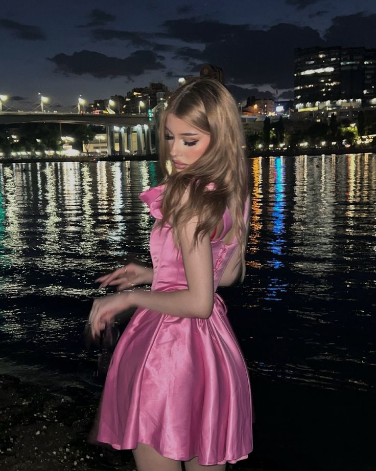Sweet Pink Bow Satin A-Line 16th Birthday Homecoming Dress