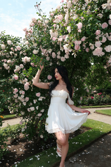 Fresh White Lace Off-the-shoulder Sleeve A-line 17th Birthday Homecoming Dress