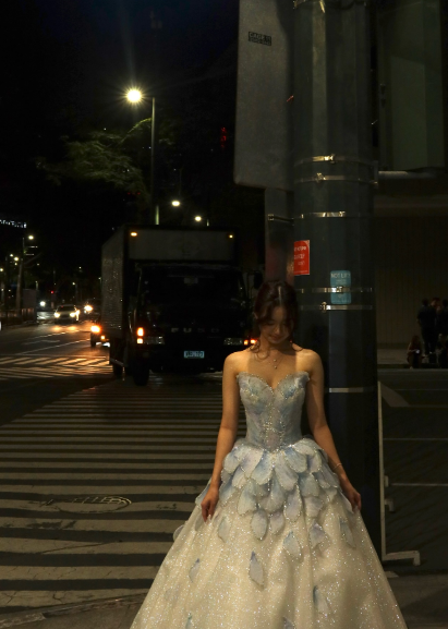 Dreamy Blue And White Strapless Sequined Tulle Ball Gown Evening Dress Sweet 16th Dress