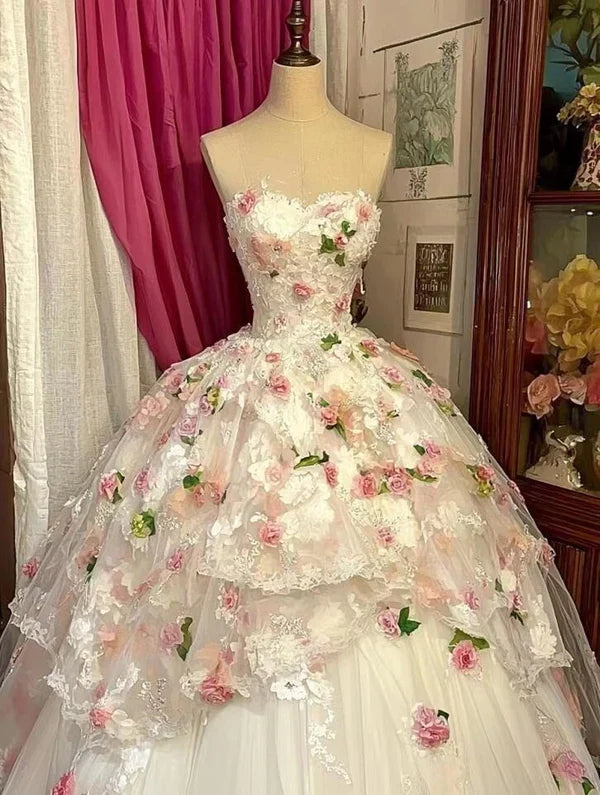 Dreamy Princess Strapless 3D Floral Lace Tulle Ball Gown Evening Dress Sweet 16 Dress