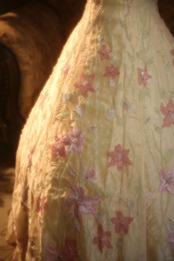 Vintage Yellow A-line Spaghetti Strap Beaded Floral Satin Long Prom Dress Evening Dress