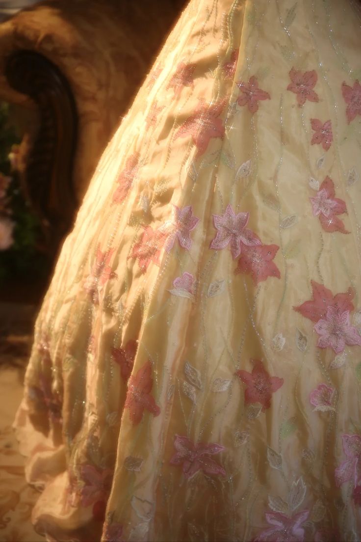 Vintage Yellow A-line Spaghetti Strap Beaded Floral Satin Long Prom Dress Evening Dress