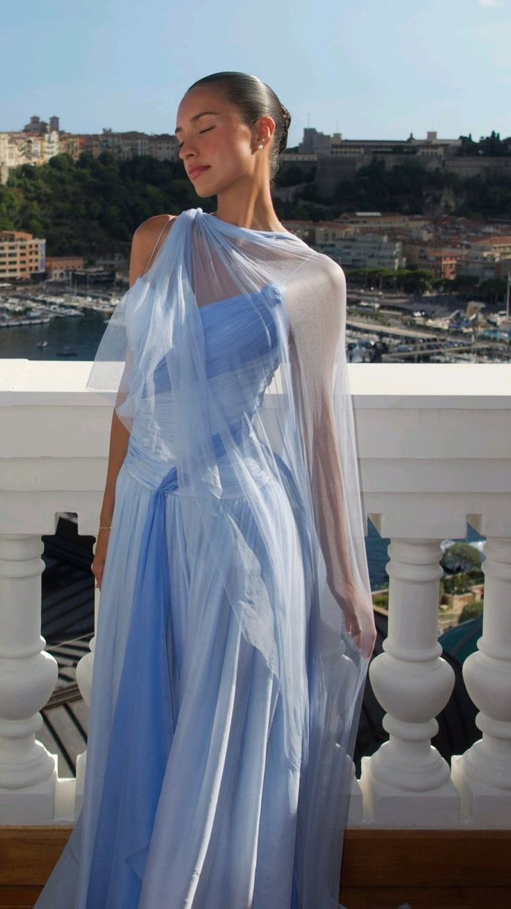Elegant Blue Gradient A-line V-neck Spaghetti Strap Pleated Tulle Long Prom Dress Evening Dress