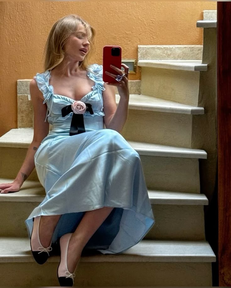 Sweet Light Blue Fitted Ruffled Shoulder Strap Bow Satin Long Prom Dress Evening Dress Bridesmaid Dress