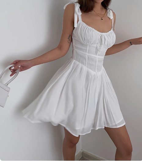 Gentle White Strap A-Line Mini 17th Birthday Homecoming Dress