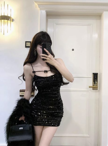 Shiny Bow Sequined Slim Fit Hip 17th Birthday Homecoming Dress