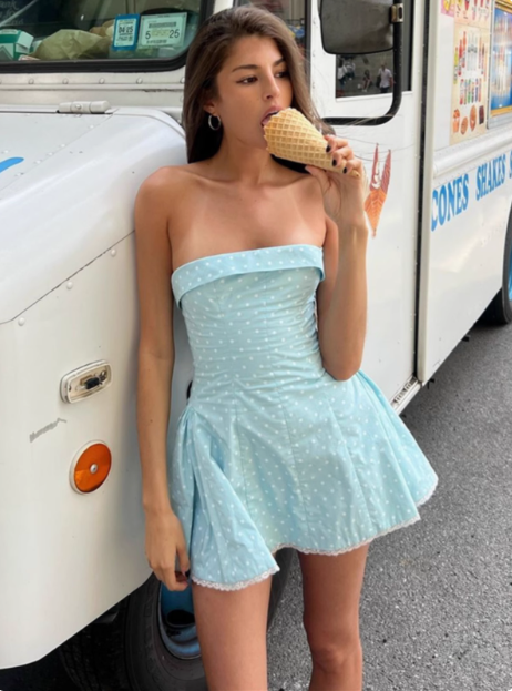 Sweet Polka Dot Lace Tube Top A-Line Homecoming Dress