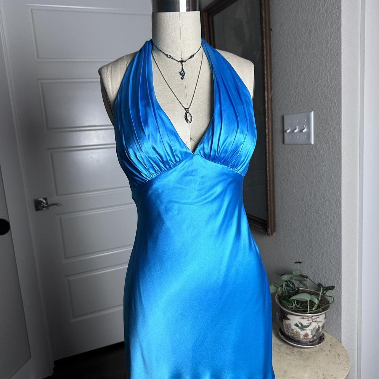 Simple Halter Neck Satin Blue Open Back Homecoming Dress