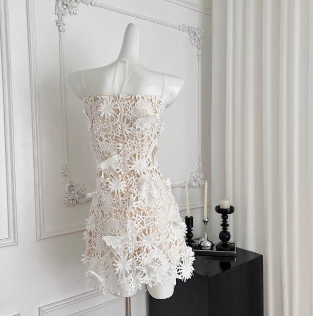 Beautiful Round Neck Mesh Splicing Sleeveless Lace Waist Birthday Skirt Homecoming Dress