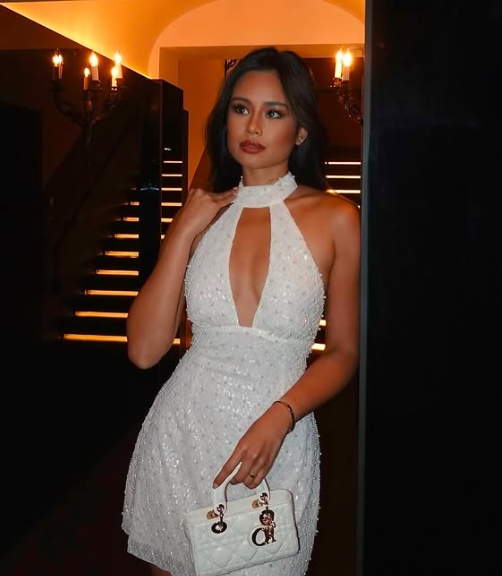 Elegant White Deep V-neck Halter Back Beaded Waist 17th Birthday Homecoming Dress