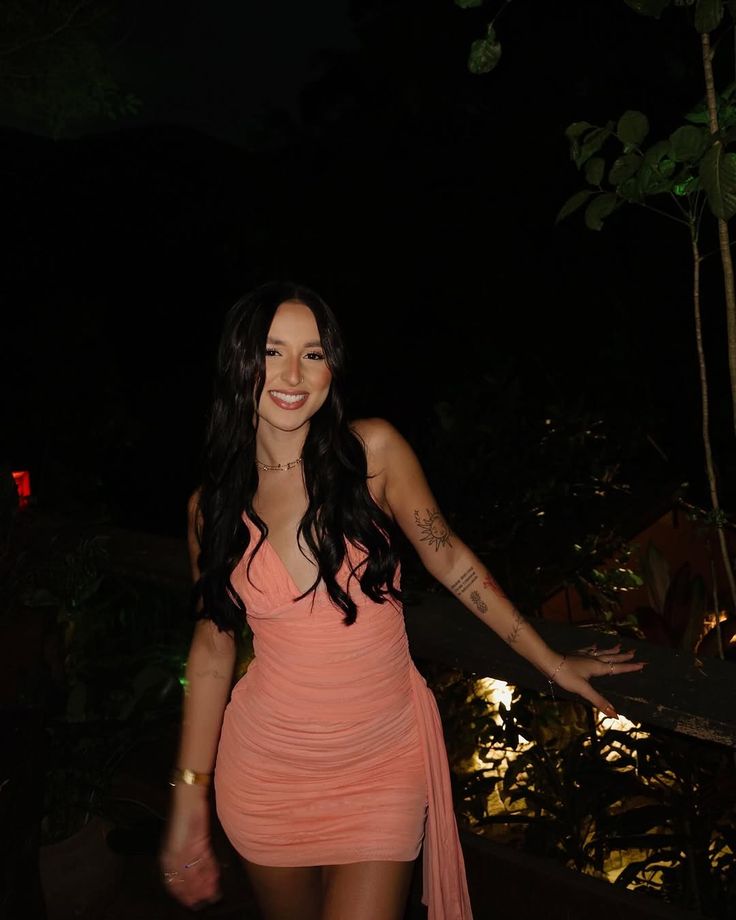 Elegant Halterneck Low-cut Grapefruit-colored Pleated Hip-hugging Birthday Skirt Homecoming Dress