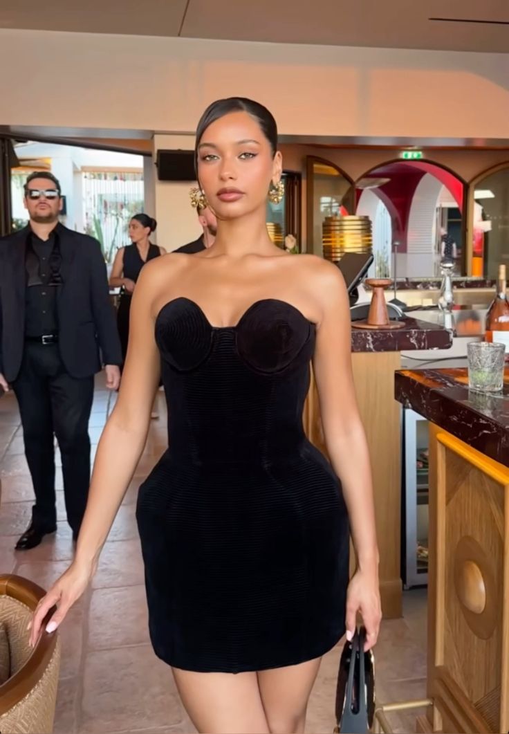 Elegant Velvet Black Tube Top Waist Birthday Dress Homecoming Dress