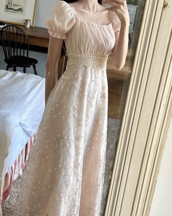 French Nude Apricot A-line Square Neck Puff Sleeve Lace Embroidery Tulle Long Prom Dress Evening Dress