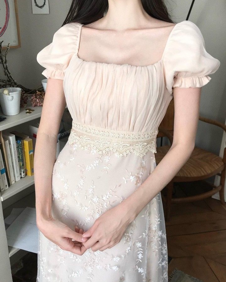 French Nude Apricot A-line Square Neck Puff Sleeve Lace Embroidery Tulle Long Prom Dress Evening Dress