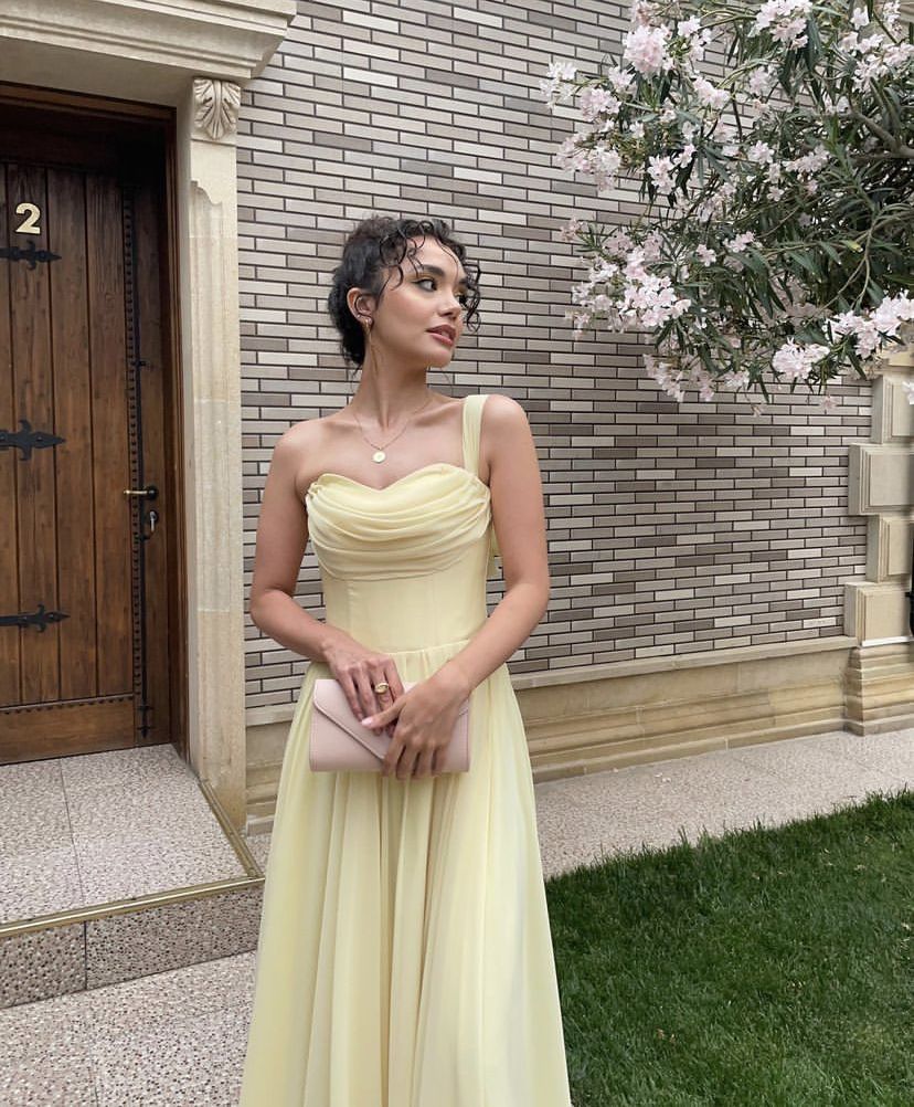 Elegant Pale Yellow A-line One-Shoulder Chiffon Long Prom Dress Evening Dress Bridesmaid Dress