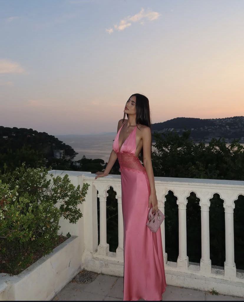 Sexy And Elegant Rose Pink Fitted Halter Neck Backless Lace Satin Long Prom Dress Evening Dress
