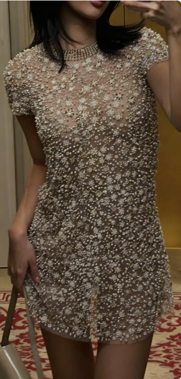 Elegant Round Neck Short Sleeve Pearl Diamond Slim Birthday Party Homecoming Dress