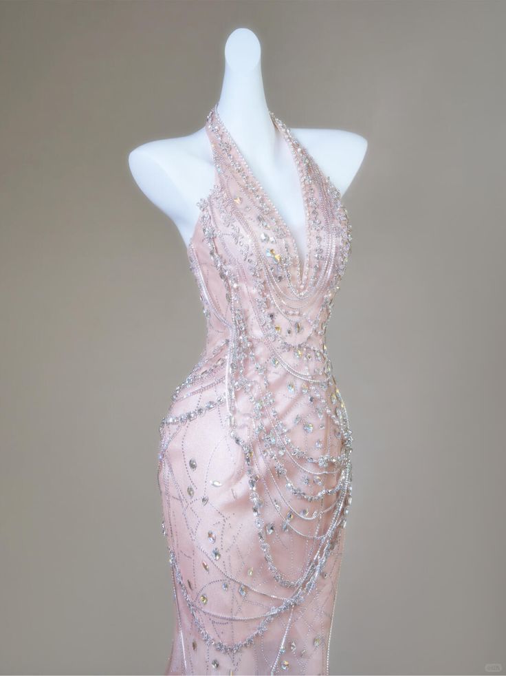 Dreamy Princess Pink Mermaid Halter V-Neck Rhinestone Beaded Tulle Long Prom Dress Evening Dress