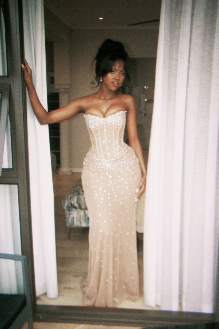 Sexy Nude Apricot Mermaid Strapless Rhinestone Tulle Long Prom Dress Evening Dress