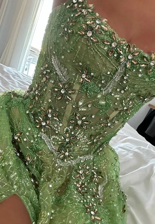 Gorgeous Green A-Line Spaghetti Strap Square Neck High-Slit Beaded Tulle Long Prom Dress Evening Dress