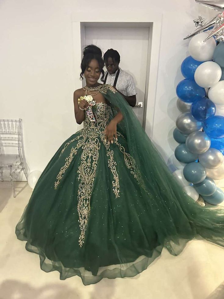 Court Luxury Dark Green Sweetheart Neck Gold Foil Embroidered Tulle Ball Gown Evening Dress Sweet 16 Dress