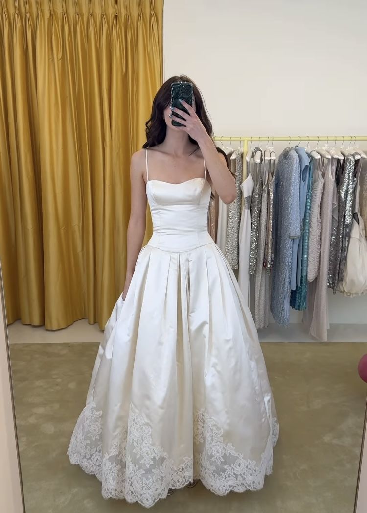 Elegant Ivory A-Line Spaghetti Strap Lace Hem Satin Wedding Dress