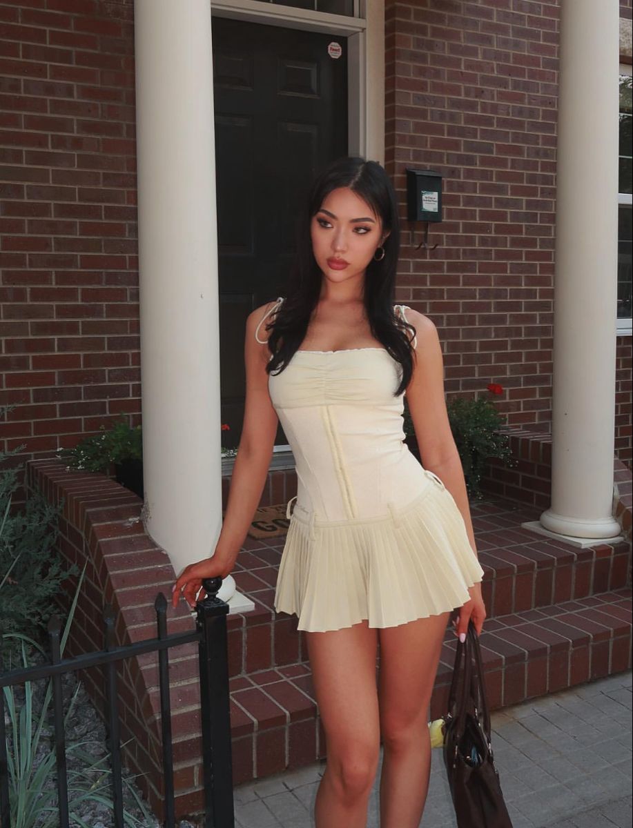 Sweet Light Yellow Suspender Pleated Waist Pleated Skirt Homecoming Dress