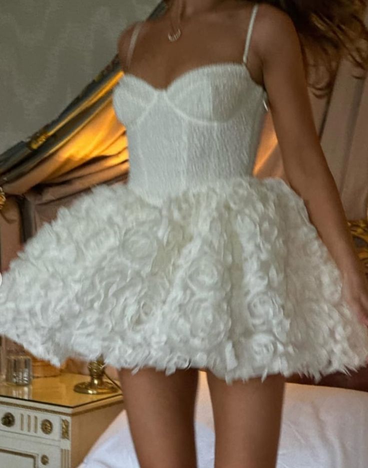 Sweet White Heart Shaped Bandeau Neck Rose Petal A-Line Tulle Birthday Dress Homecoming