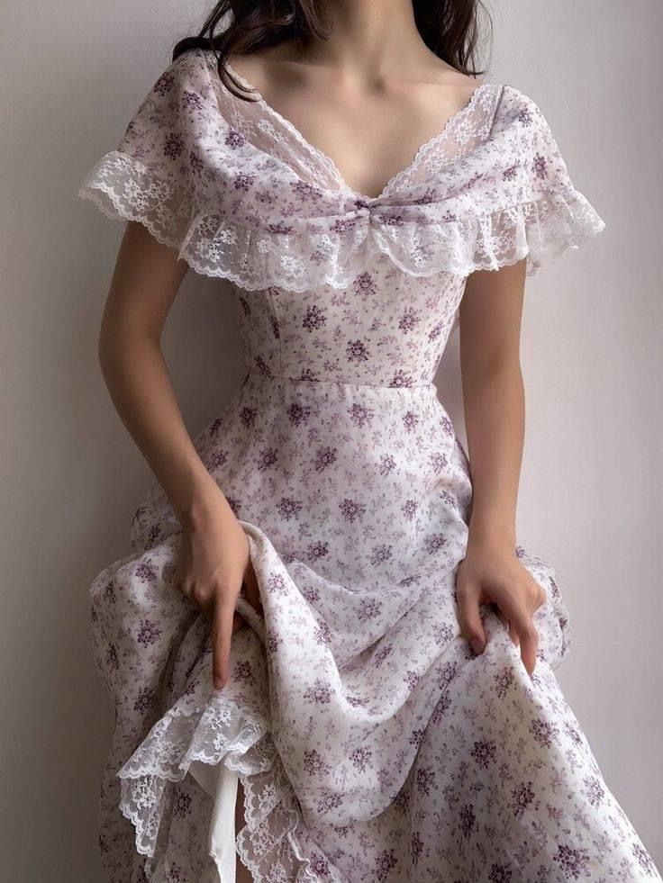 Sweet Light Purple Floral A-line V-Neck Lace Ruffled Chiffon Long Prom Dress Evening Dress