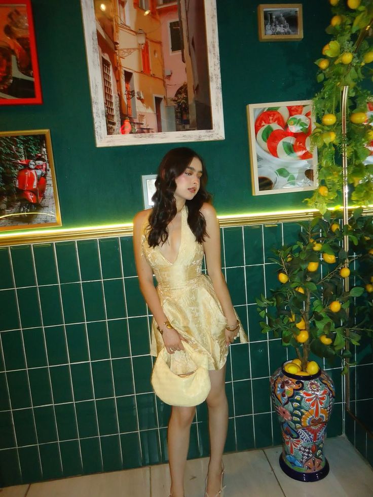 Vintage Light Yellow Deep V Halter Neck Dark Pattern Jacquard Satin A-line Birthday Party Homecoming Dress