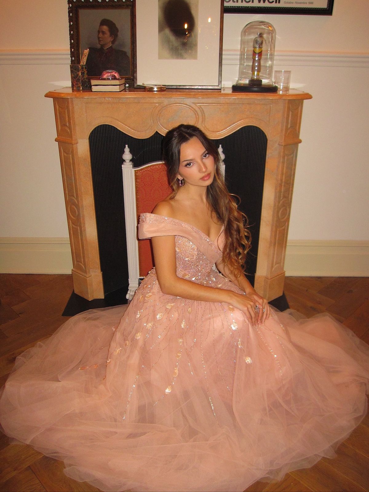 Princess Pink Off-the-shoulder V-Neck Sparkling Diamond Tulle Train Prom Dress Evening Dress