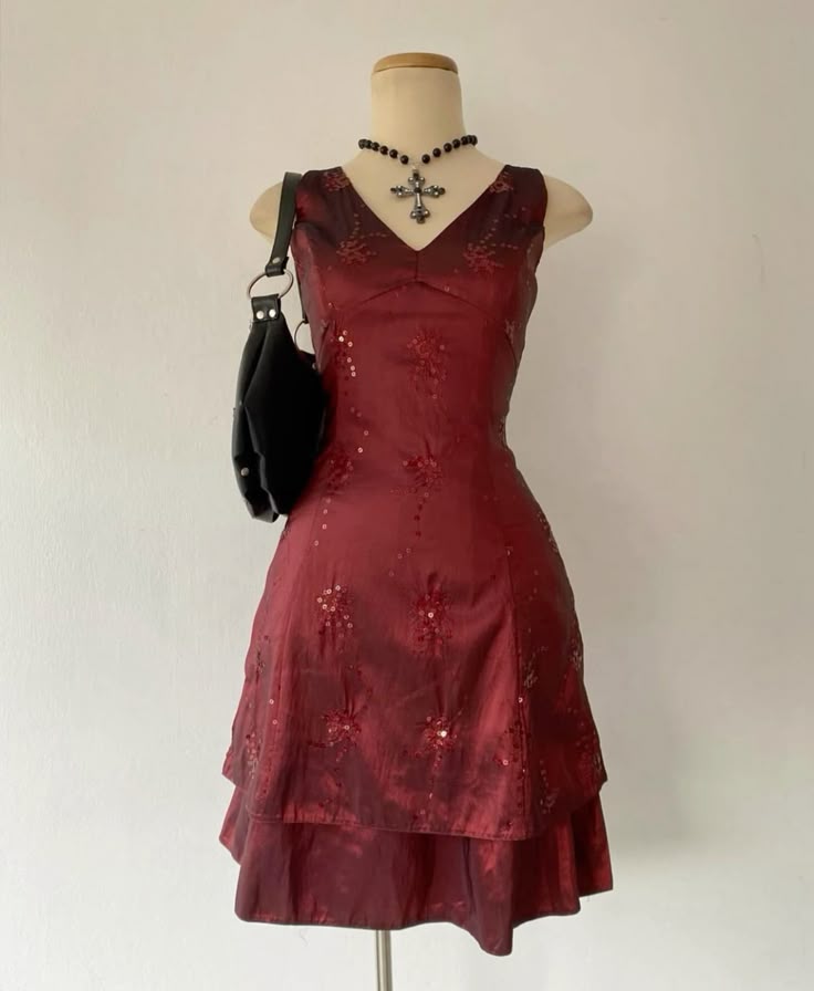 Vintage Burgundy V-neck Dark Floral Ruffled Satin Birthday Party Homecoming Dress