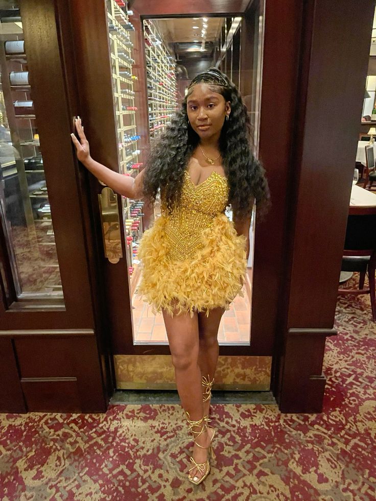 Gorgeous Gold V-Neck Sequin Feather Birthday Party Homecoming Dress